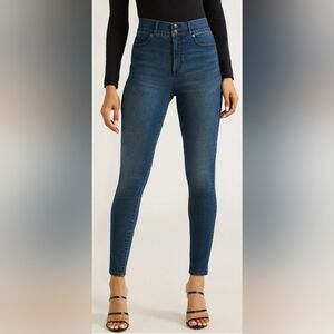 Sleek Sofia Lift & Sculpt Women's Skinny Jeans